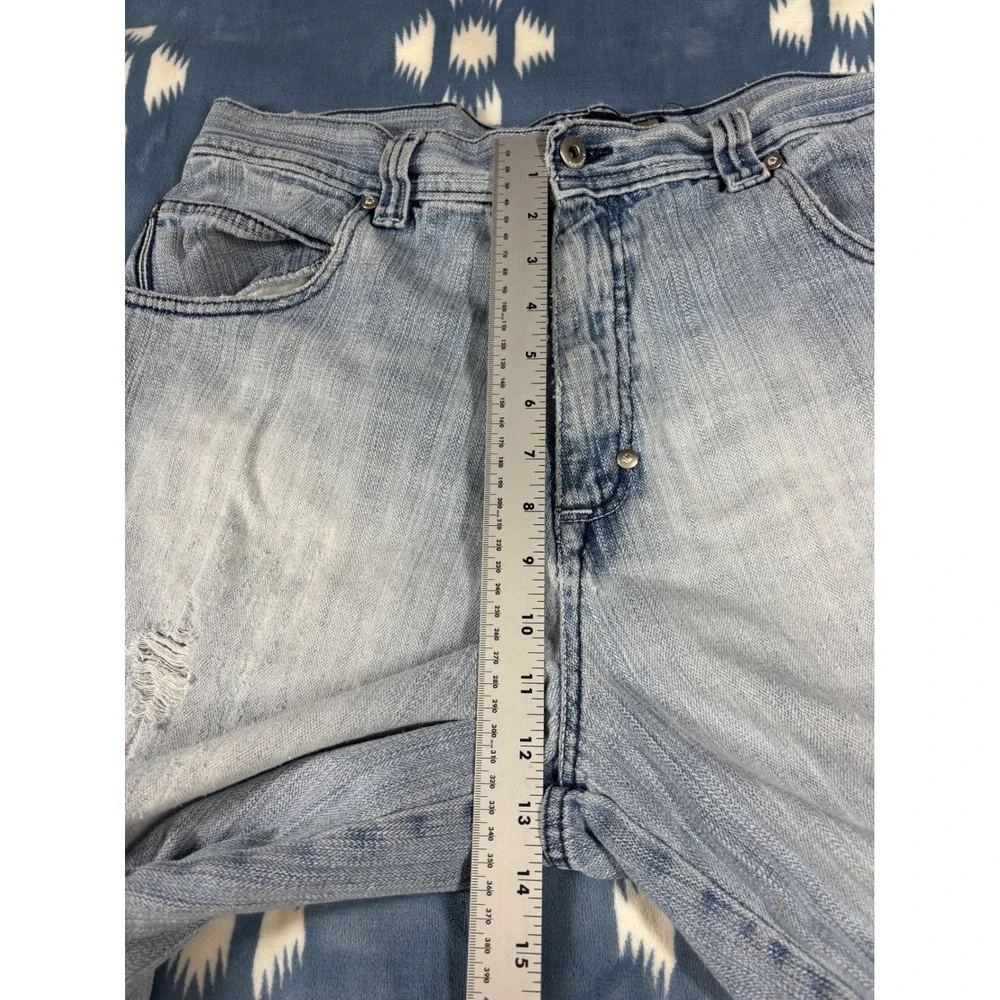 Southpole Mens Baggy Denim Shorts Light Wash Distressed Raw Hem Size 36 Y2K 90s